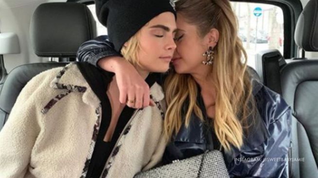 Darum sind Cara Delevingne and Ashley Benson ein großartiges Paar