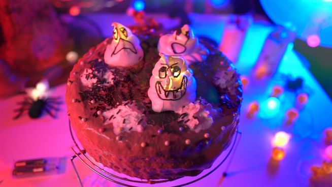 Lecker Kuchen für die Halloween-Party